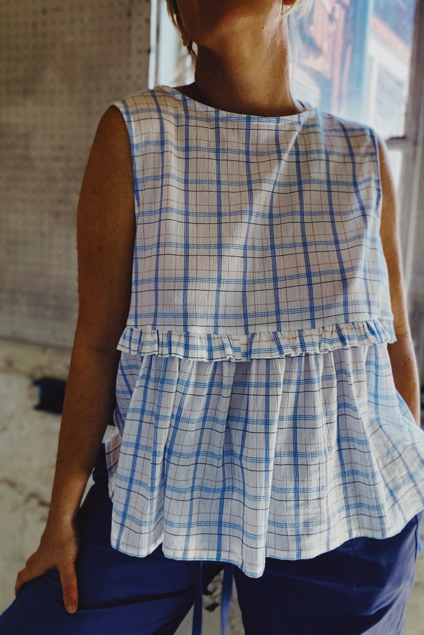 Bloomer top in blue check
