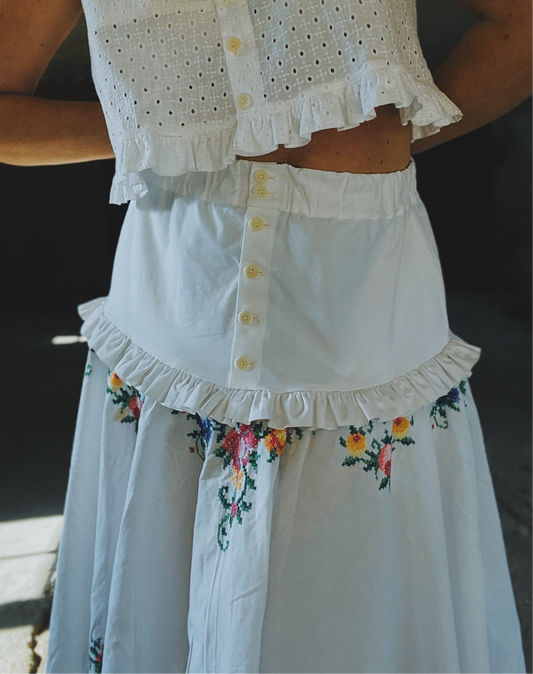 Bloomer skirt in antique white floral cotton