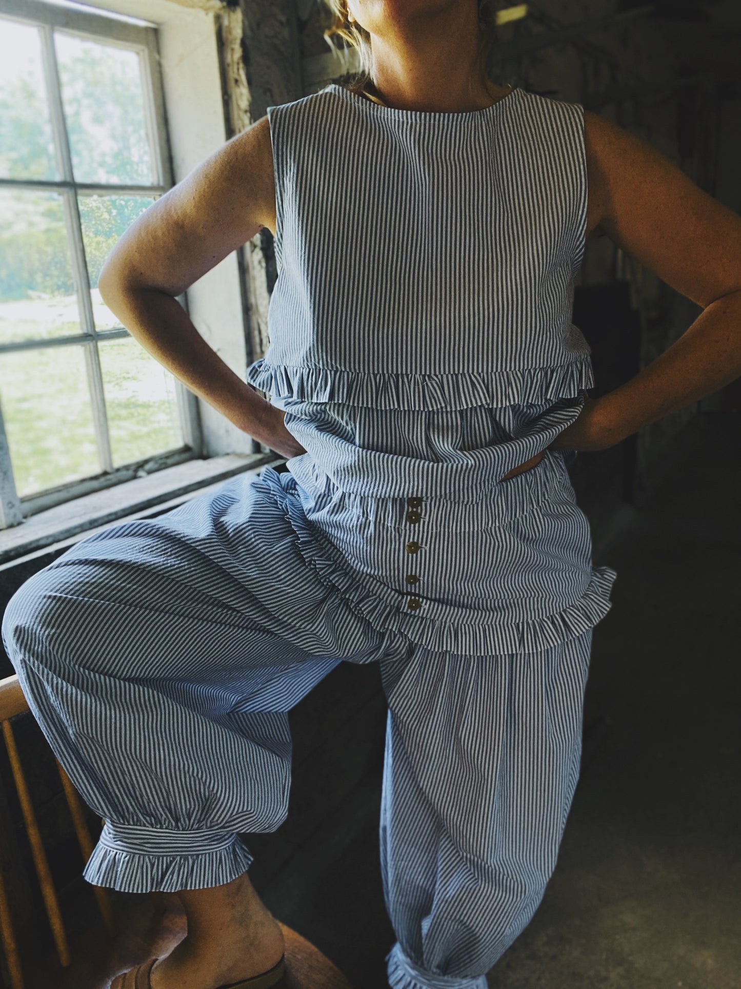Bloomer pants in blue stripe