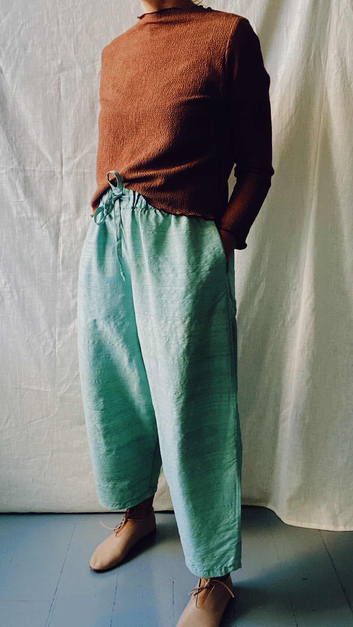 Sol pants in plantdyed silk dupion