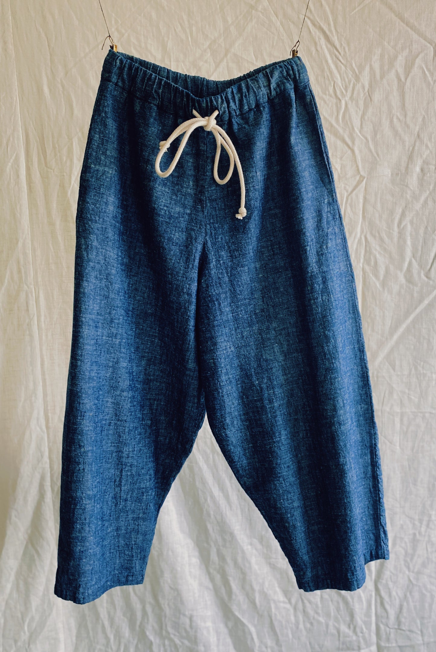 Sol pants in slubby Japanese cotton chambray