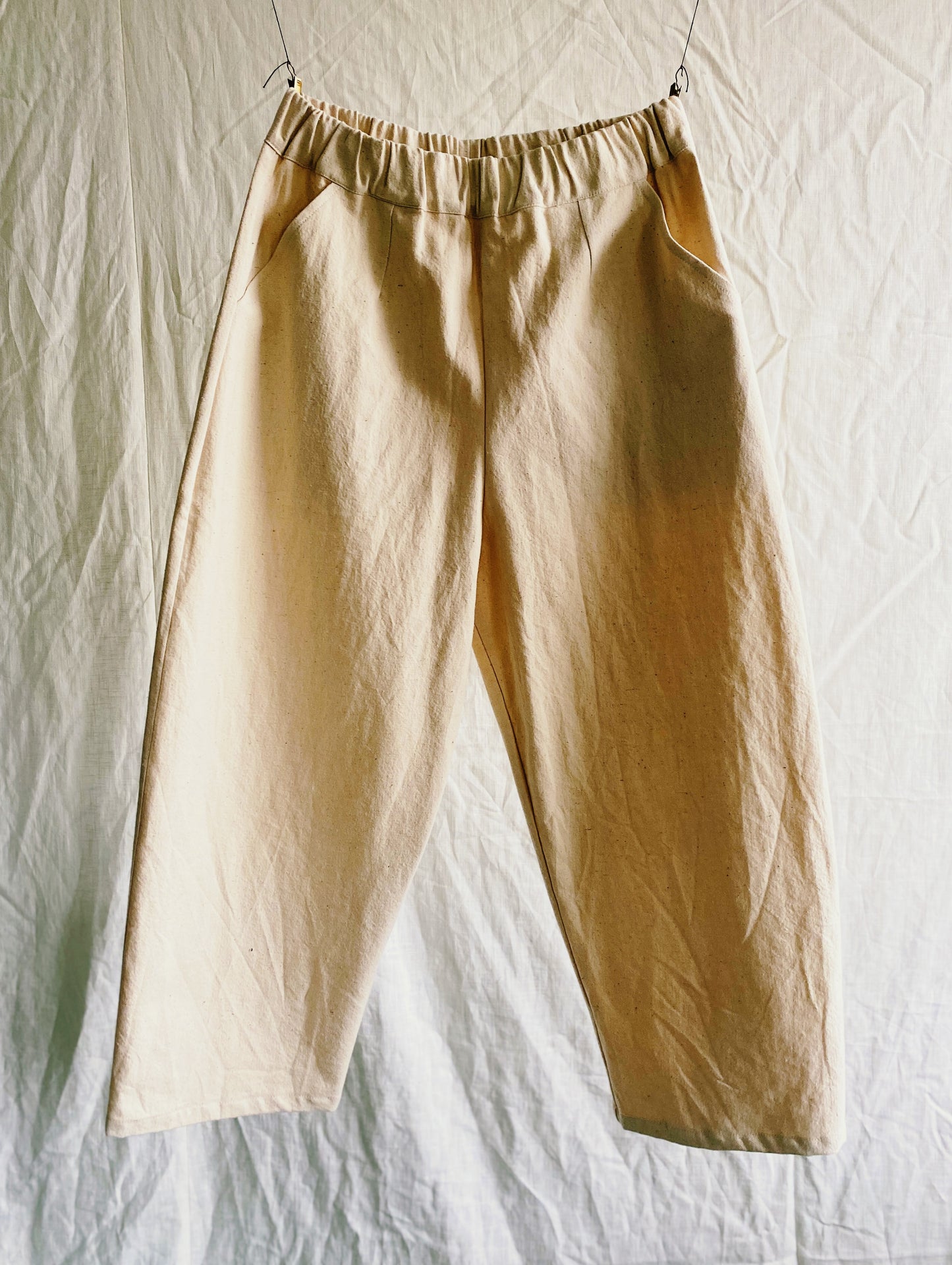 Agnes pants in natural cotton twill