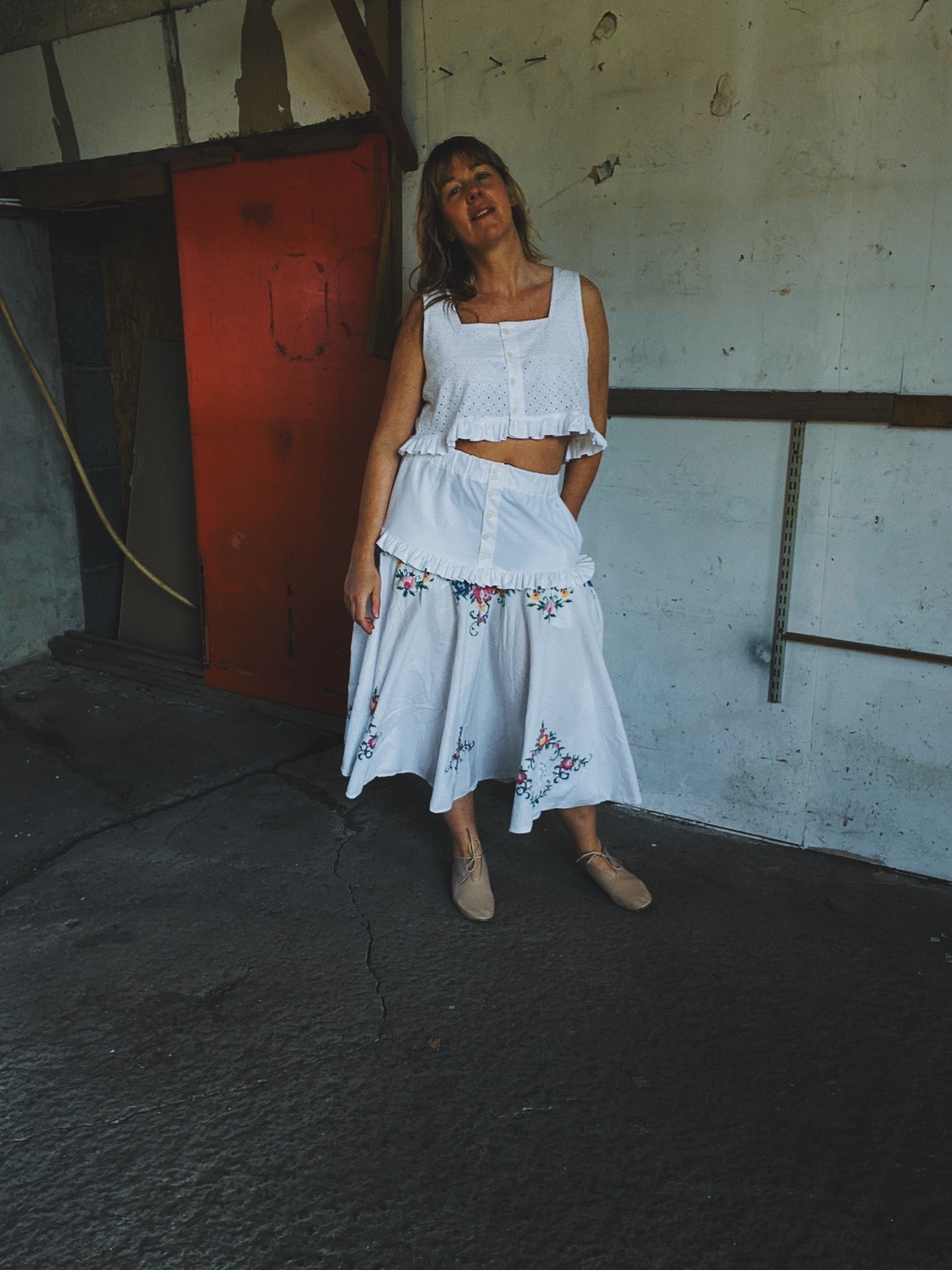 Bloomer skirt in antique white floral cotton