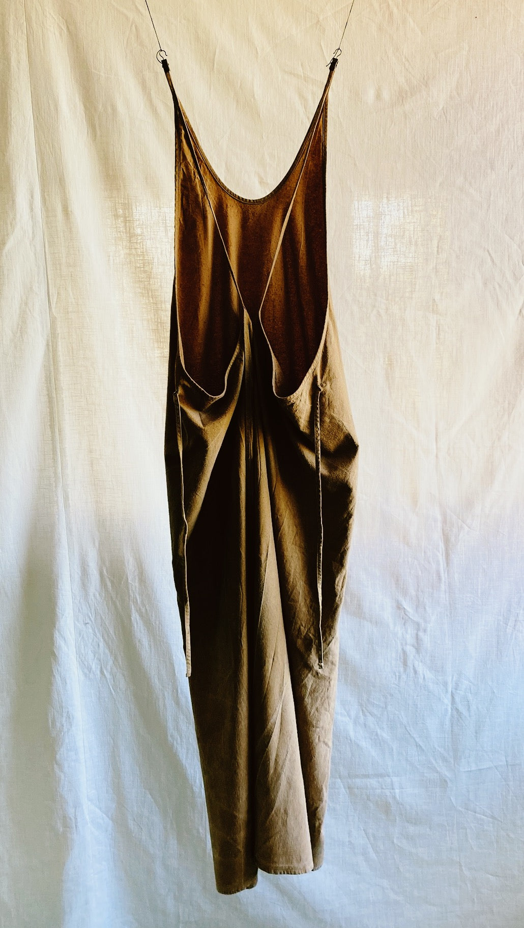 Goya apron dress in plantdyed silk noil