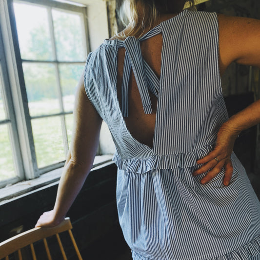 Bloomer top in blue stripe