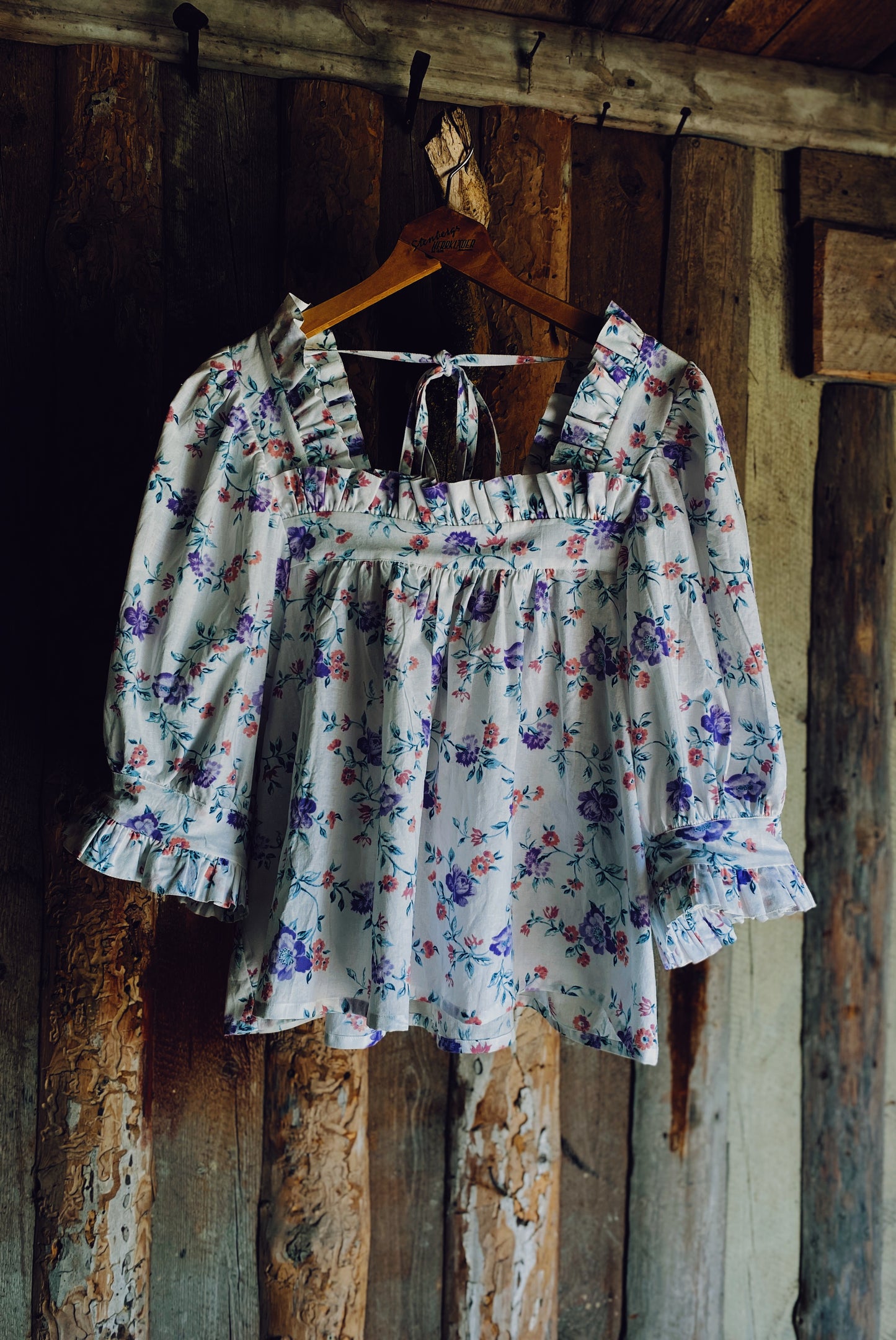 Sleeper blouse in floral linen